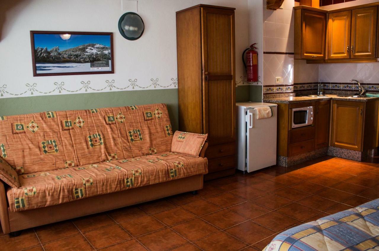 Pension Mariola Agres Exterior photo